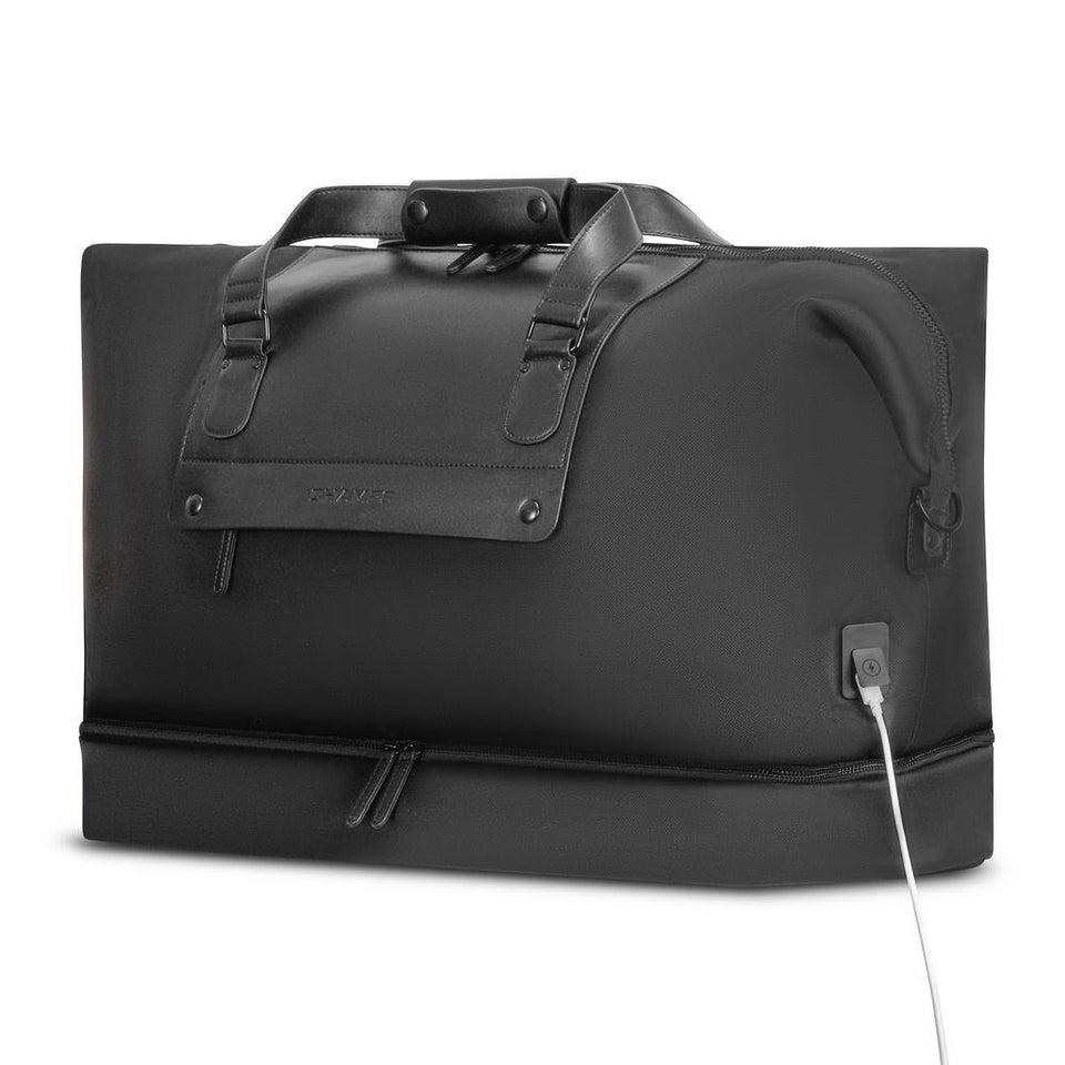 Onyx Collection 20 In., Black Nylon Duffle Bag Backpack with USB