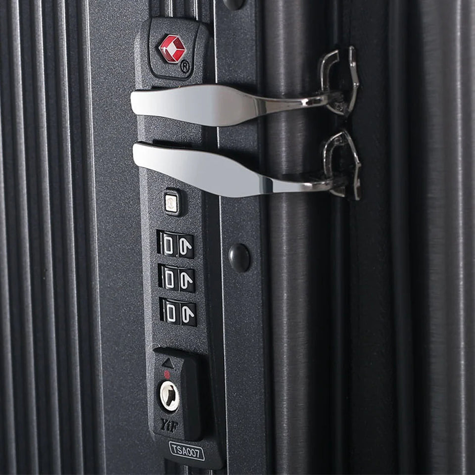 Airwheel Se3S-The Revolutionary Smart Riding Luggage--20 Inch